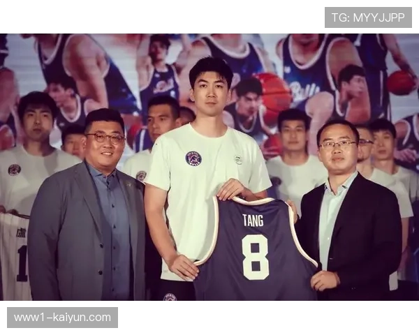 香港金牛快速攻防体系见效 吴委峻13分3抢断展现替补深度